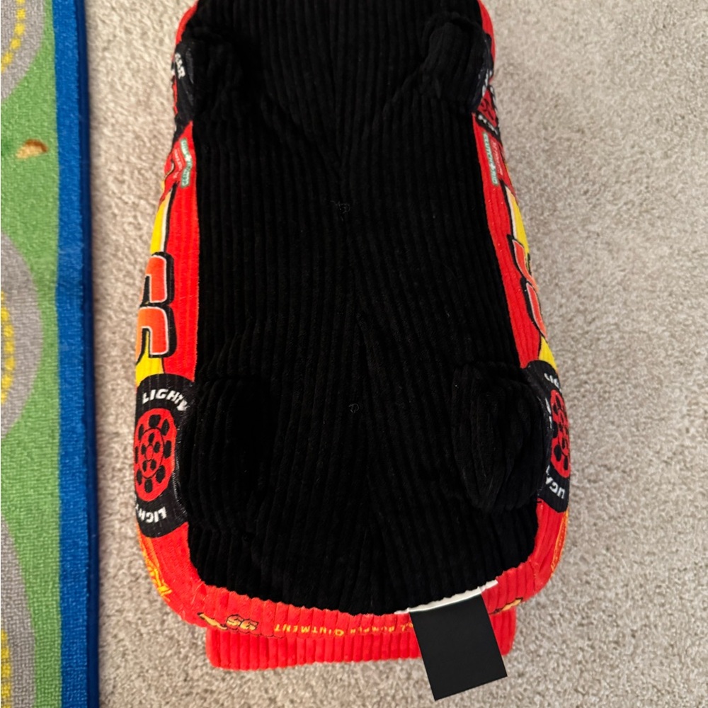 Disney Cars Floor Rug Playmat and Lightning McQueen Pillow Buddy - Picture 7 of 10
